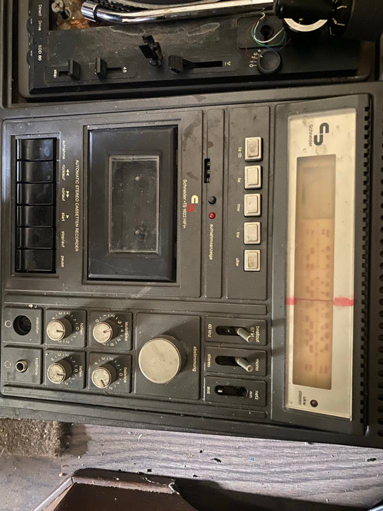 Schneider ts1622 met gebroken arm -voor onderdelen/reparatie, Audio, Tv en Foto, Platenspelers, Ophalen, Niet werkend, Platenspeler