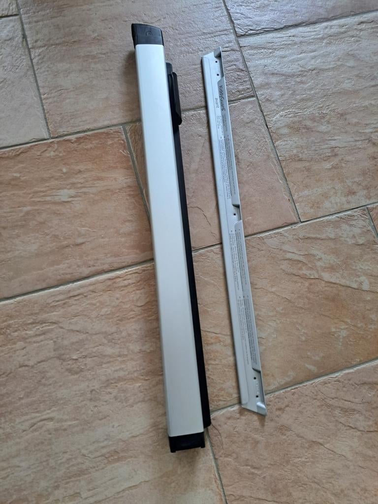 KiddyGuard Avant oprolhekje - Veilig en ruimtebesparend, Kinderen en Baby's, Traphekjes, Ophalen, Gebruikt, Aluminium, Oprolhekje