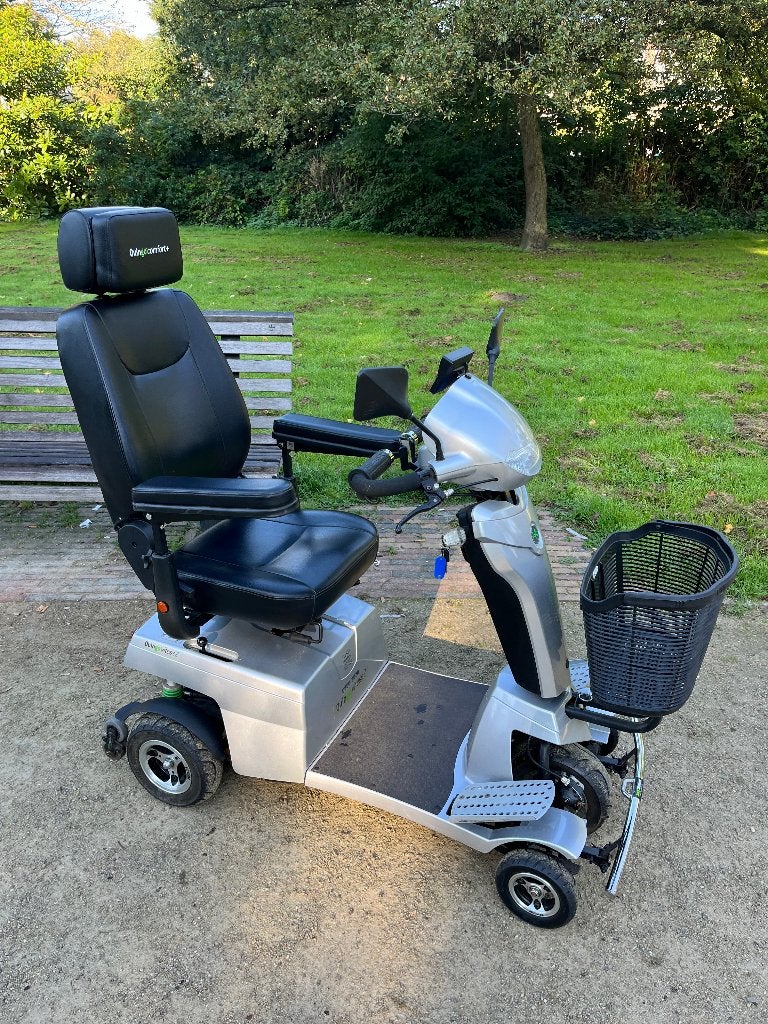 Quingo Vitess 2 scootmobiel met camera en goede accu's, Ophalen of Verzenden, Inklapbaar, Zo goed als nieuw, Elektrische rolstoel