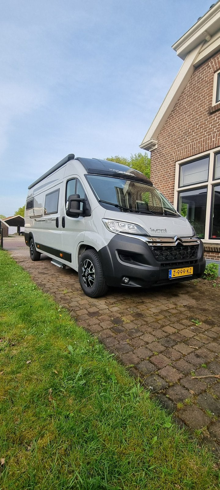 Pössl Summit Prime 640 Buscamper - Luxe en Compact, ESP-stabiliteitscontrole, Ringverwarming, Pössl, Bedrijf