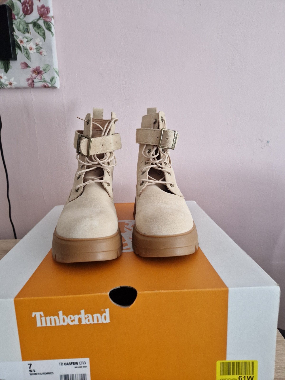 Timberland Cora Valley Mid Lace Boot - Beige Suède, Beige, Lage of Enkellaarzen, Nieuw, Ophalen of Verzenden