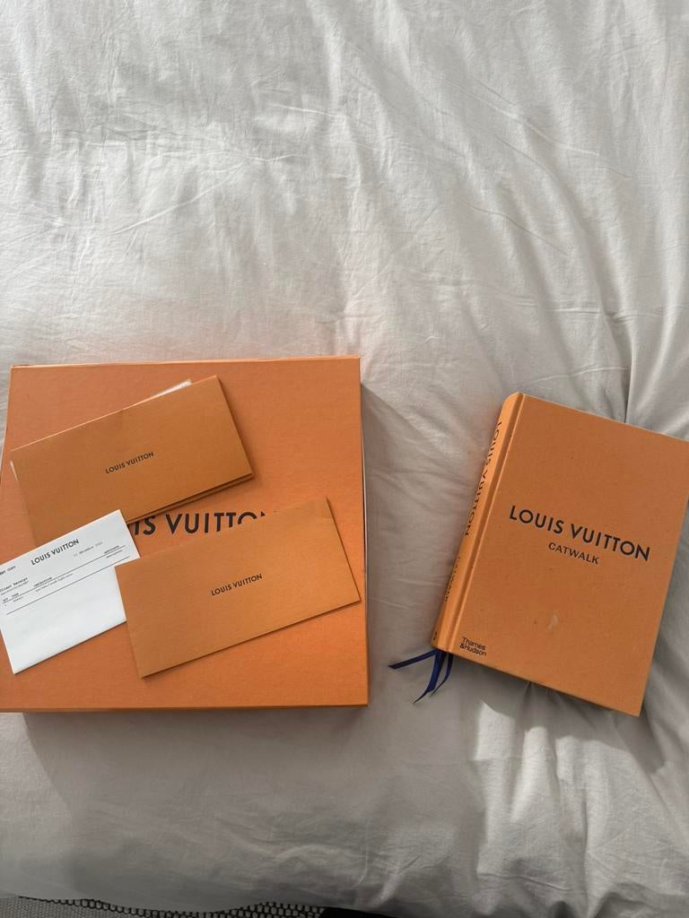 Louis vuitton catwalk, Ophalen of Verzenden, Zo goed als nieuw, Mode algemeen