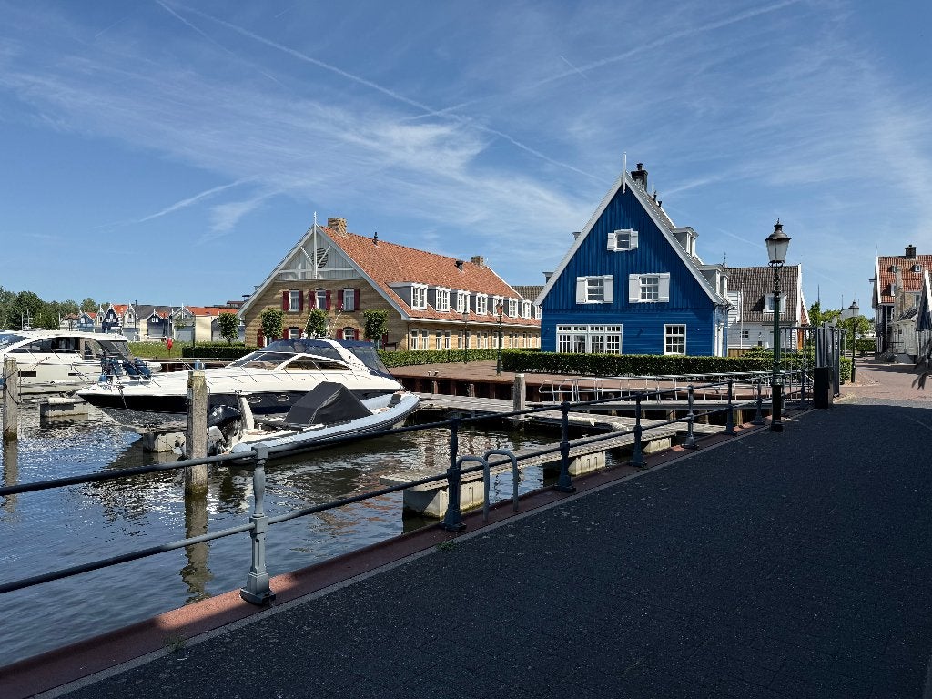Havenplaats Nautisch Kwartier te Huizen, Herfst, Buiten
