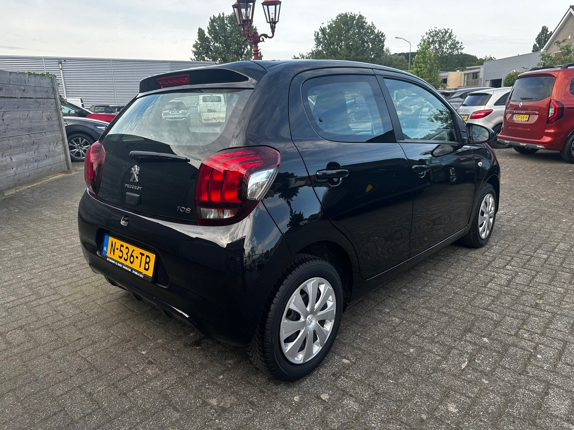 Peugeot 108 1.0 e-VTi Active | Airco | Bluetooth | LED, Auto's, Voorwielaandrijving, Dealer onderhouden, Stof, Gebruikt