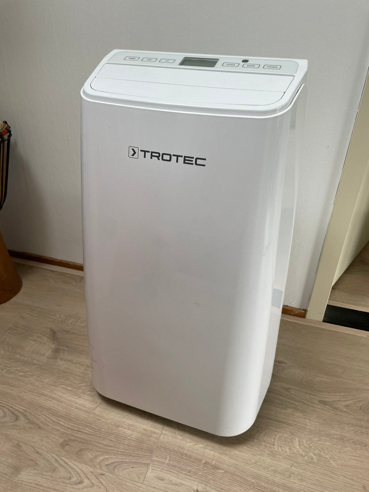 Krachtige Trotec airco - 12000BTU inclusief afvoerslang, Ophalen, 3 snelheden of meer, Zo goed als nieuw, Koelen en Ontvochtigen
