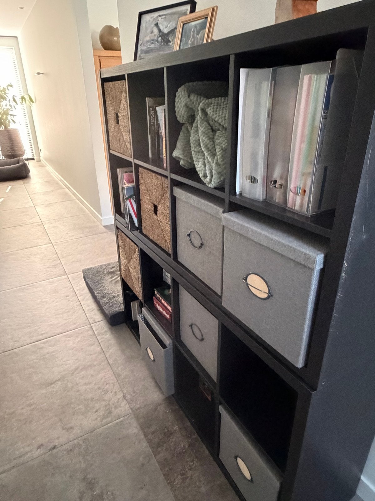 Zwart IKEA Kallax vakkenkast met opbergboxen, Met plank(en), Gebruikt, 150 tot 200 cm, 25 tot 50 cm