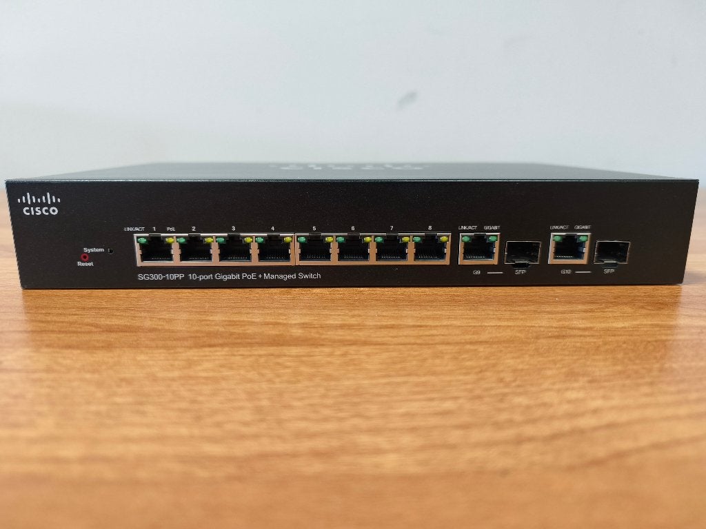 Cisco SG300-10PP PoE+ managed switch, Ophalen of Verzenden, Gebruikt