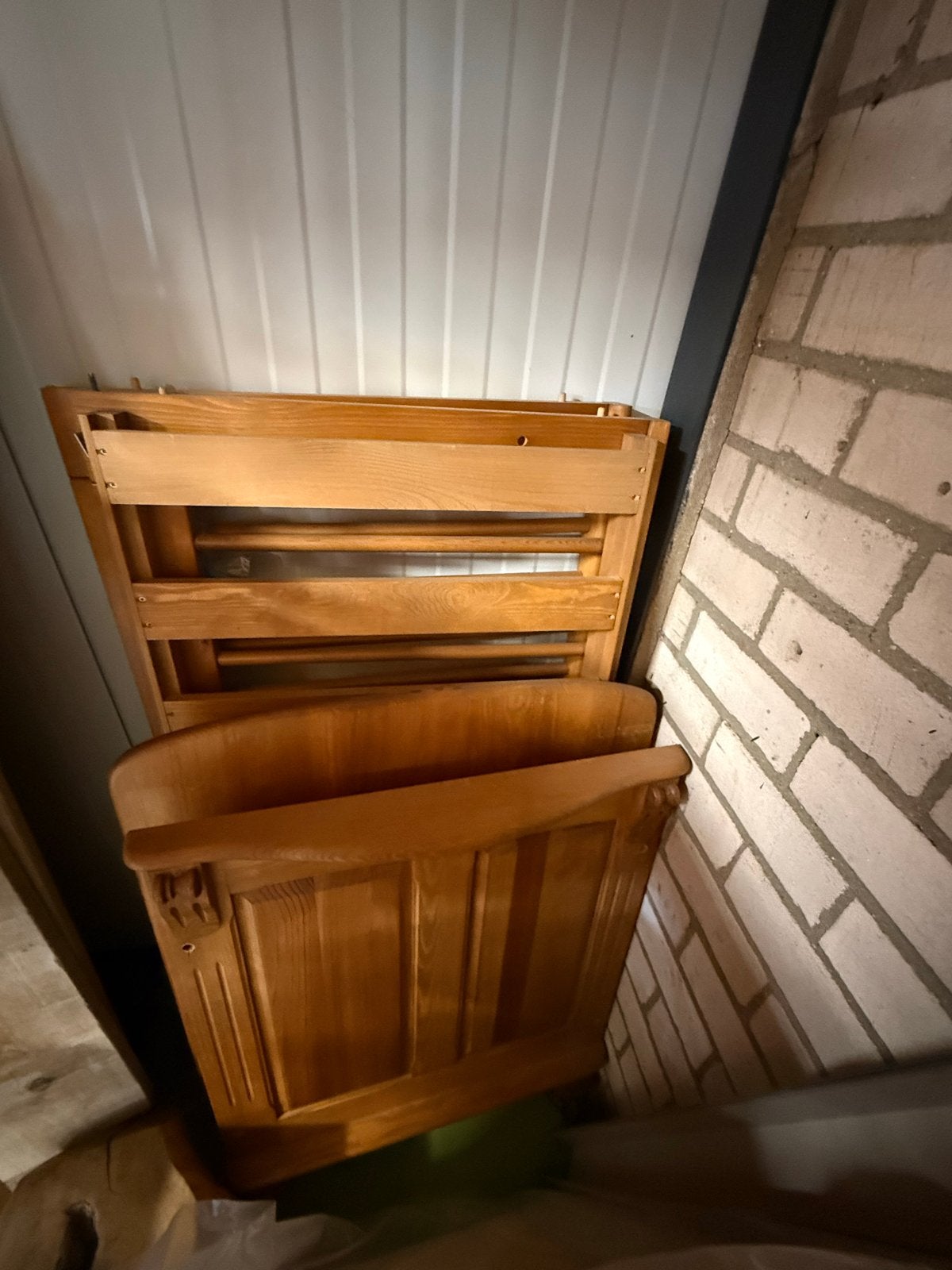 Houten babybedje/ledikantje - GRATIS, Kinderen en Baby's, Ophalen, Gebruikt, Ledikant