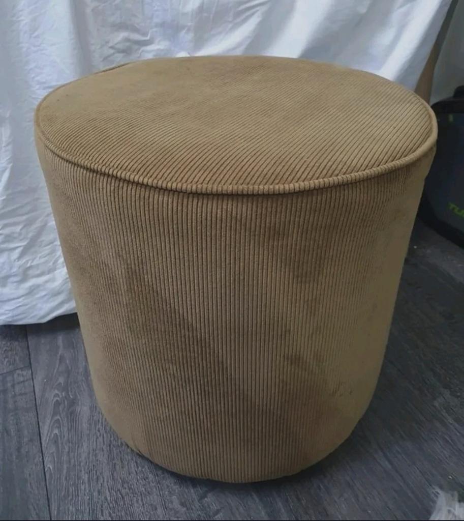 Zgan WOOOD ribstof poef goudbruin (47x47cm), Huis en Inrichting, Banken | Voetenbanken en Poefen, Ophalen, Minder dan 50 cm, Rond