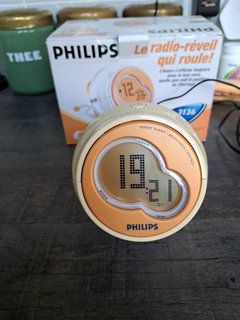 Philips wekkerradio roll me over, Witgoed en Apparatuur, Wekkers, Ophalen of Verzenden
