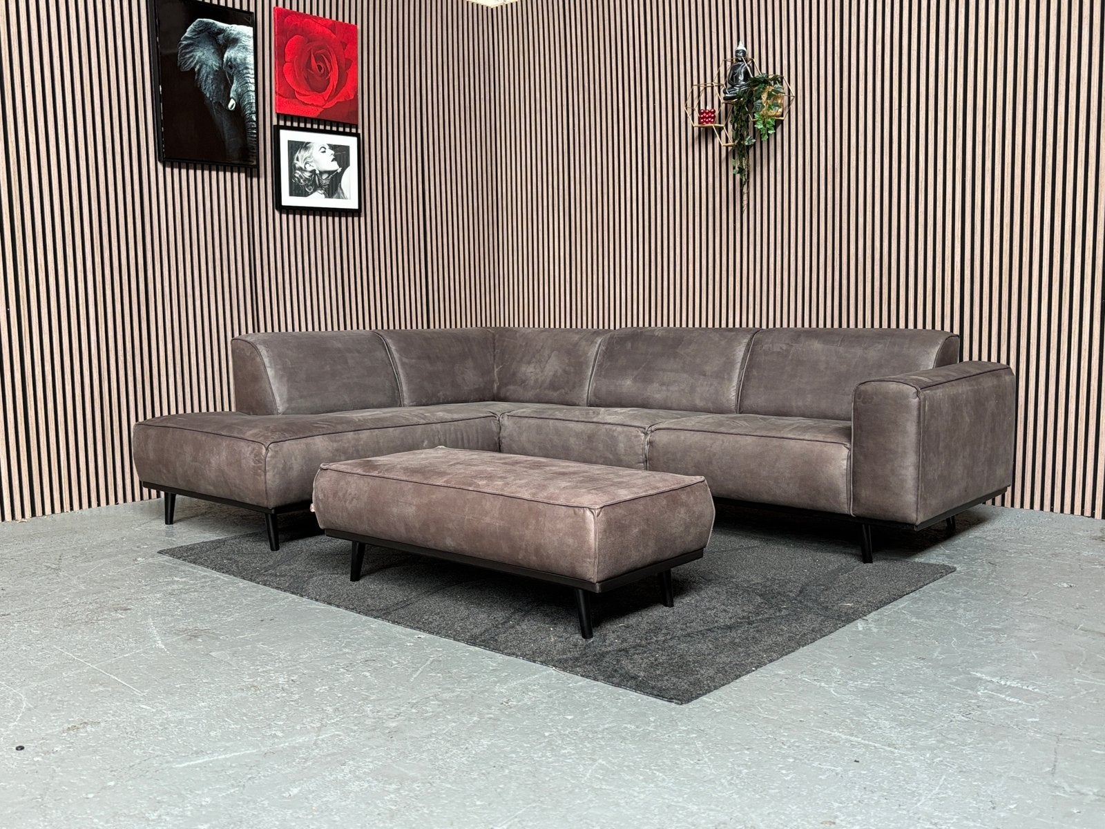 GRATIS LEVERING Hoekbank + Poef Microleder 280X215 GEREINIGD
