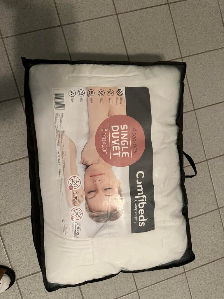 Te koop 4 seizoenen dekbed, Eenpersoons, Wit, Nieuw, Ophalen of Verzenden