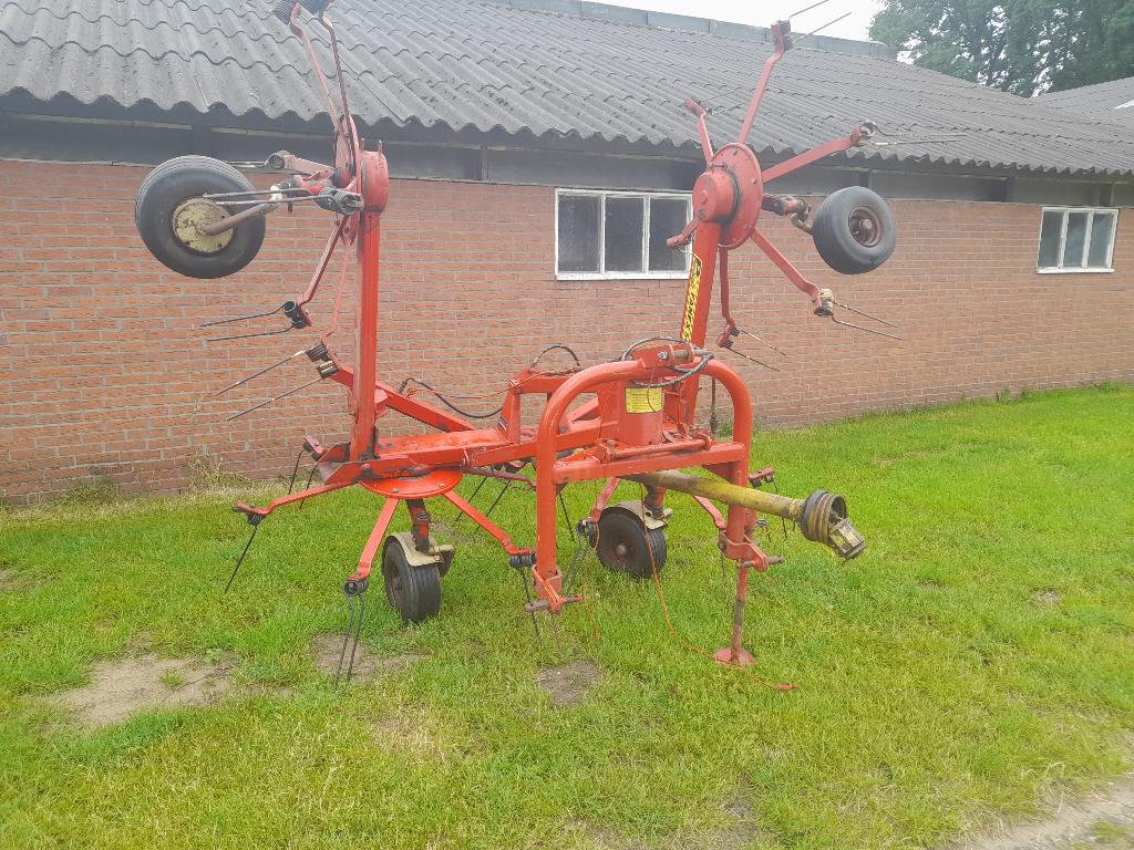 Pz schudder en hark, Ophalen, Weidebouw