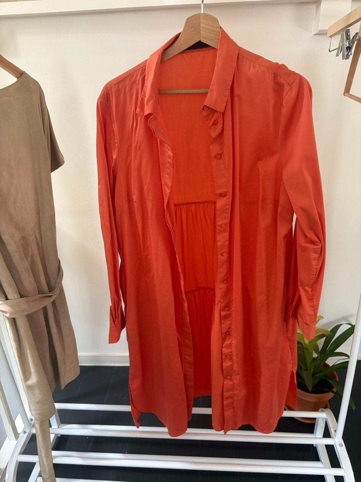 FFC Fashion Oranje Jurk - Mooier aan dan op de hanger, Ophalen of Verzenden, Zo goed als nieuw, Maat 38/40 (M), Oranje
