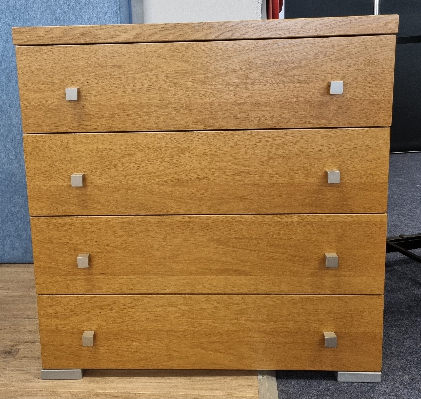 Mooie ladenkast met 4 laden - Zo goed als nieuw, Ophalen