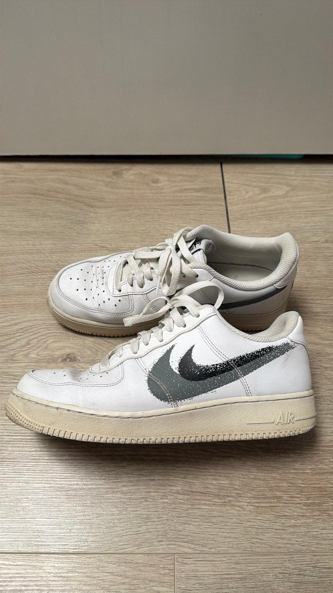 Nike Air schoenen maat 44, Wit, Ophalen of Verzenden, Sneakers of Gympen, Gedragen