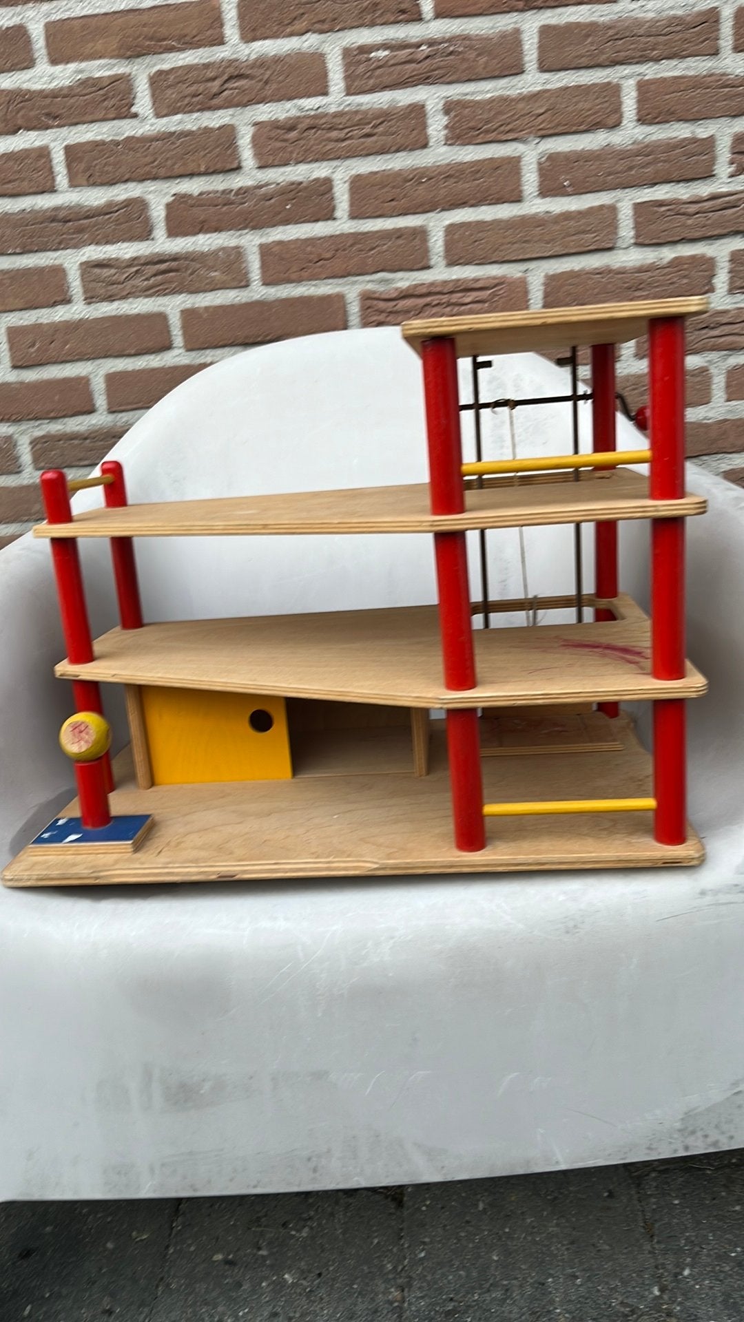 Houten speelgoed, garage., Ophalen, Gebruikt