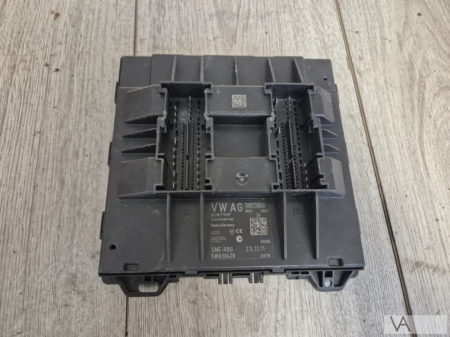 VW Transporter T5 2010 - 2015 zekeringkast BCM 7h0937086h, Gebruikt, -, Volkswagen, -