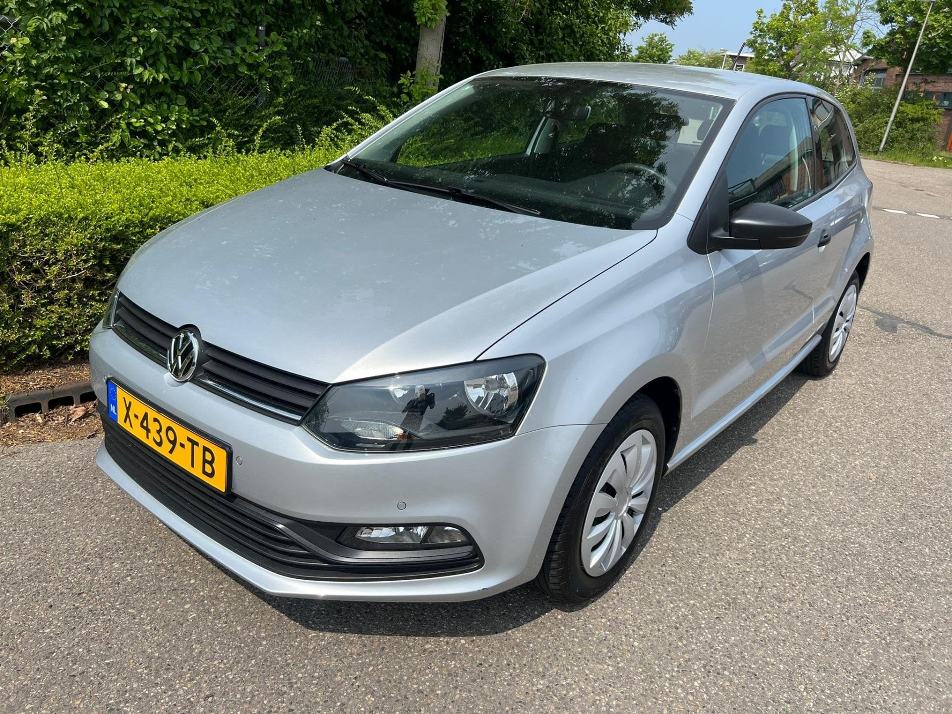 Volkswagen Polo 1.0 Navigatie / Airco / Cruise control / Par, Auto's, Volkswagen, Stof, Met garantie (alle), 60 pk, Bedrijf