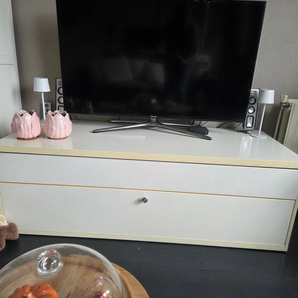 Gratis tv meubel, Ophalen, Gebruikt, 100 tot 150 cm, Minder dan 100 cm