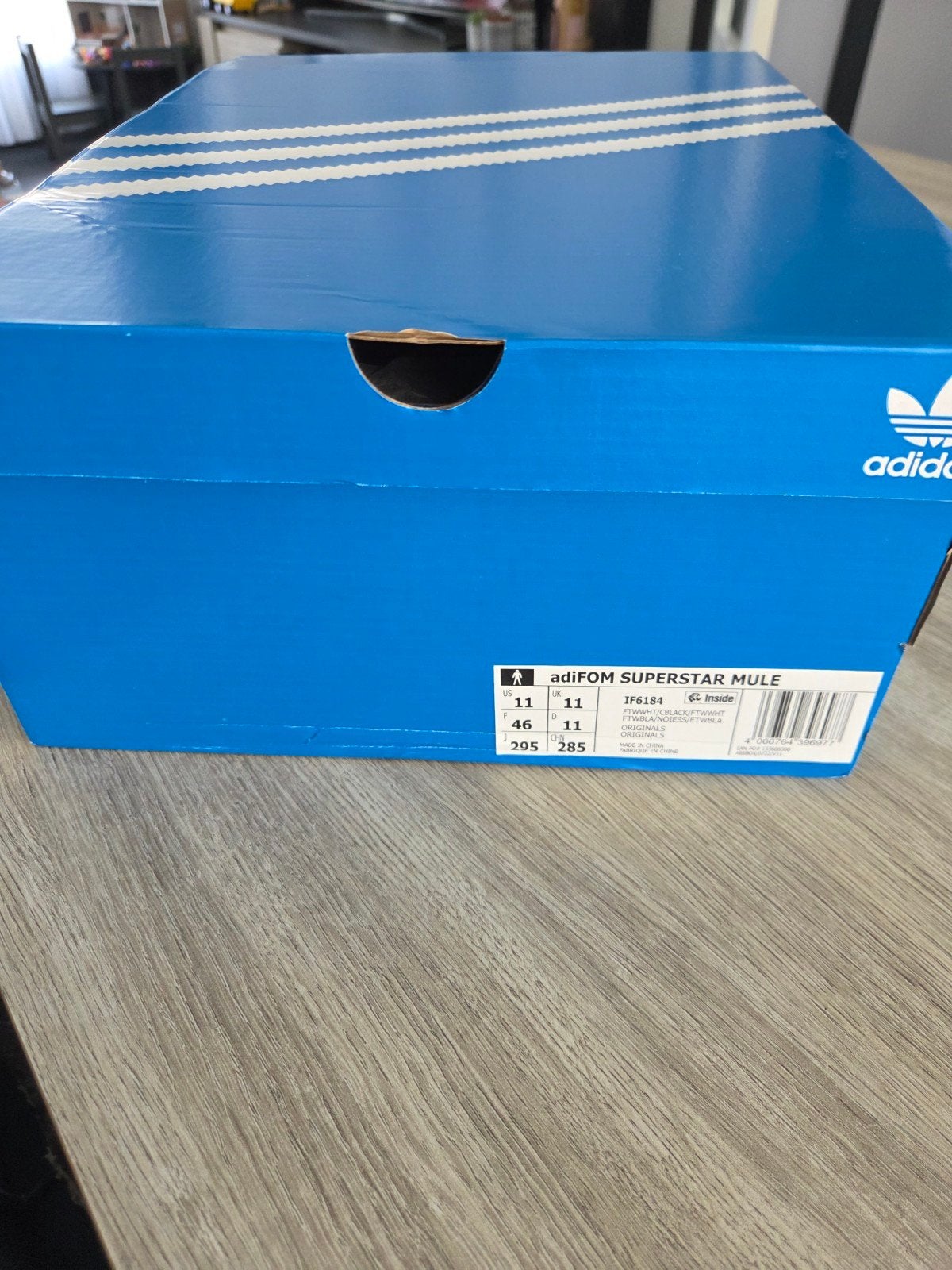 Adifom mule 46, Kleding | Heren, Schoenen, Wit, Nieuw, Ophalen of Verzenden, Adidas