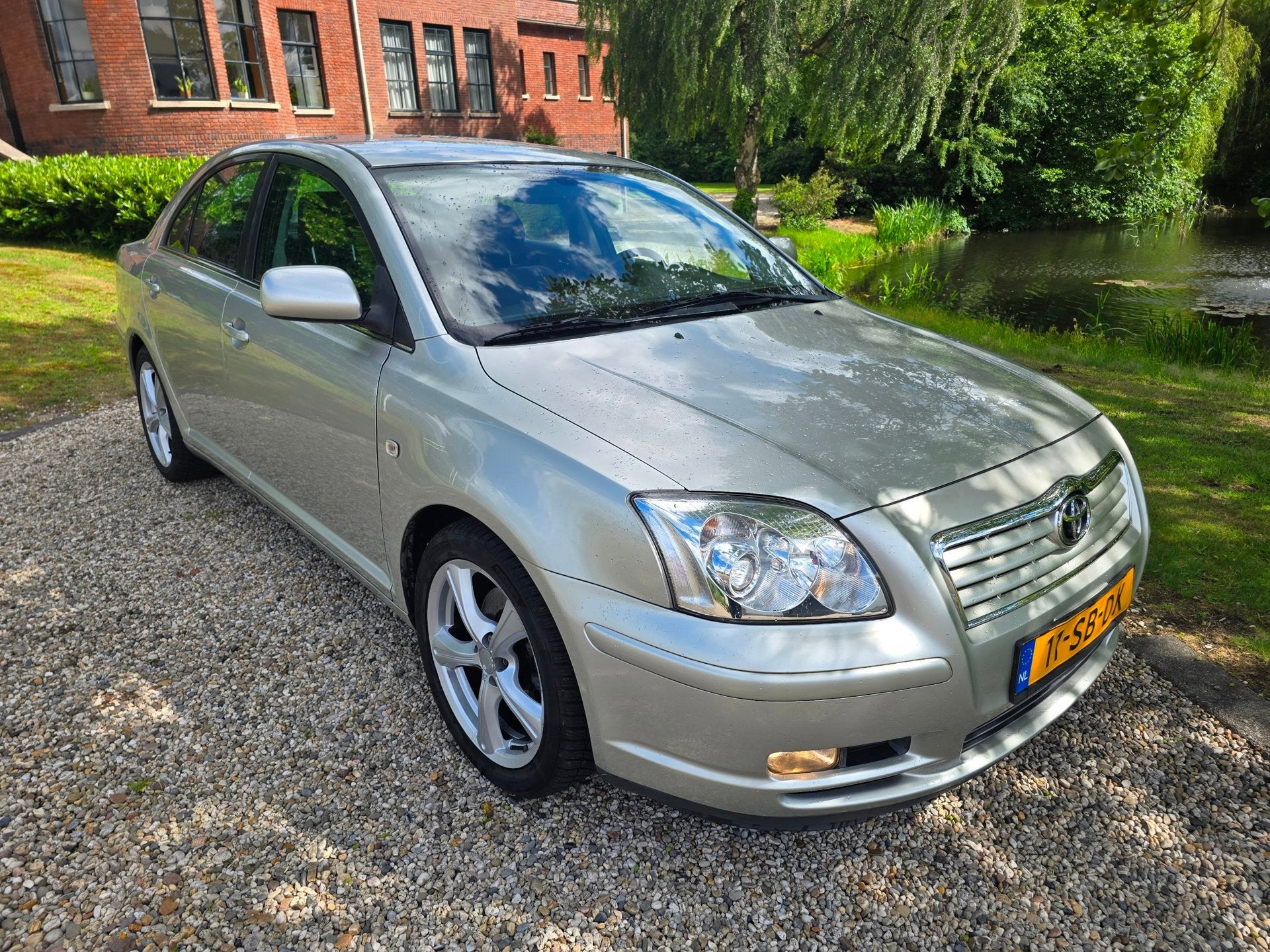 Toyota Avensis 2.0 VVTi Linea Sol *83.000km*, Auto's, 1998 cc, 4 cilinders, Bedrijf, Handgeschakeld