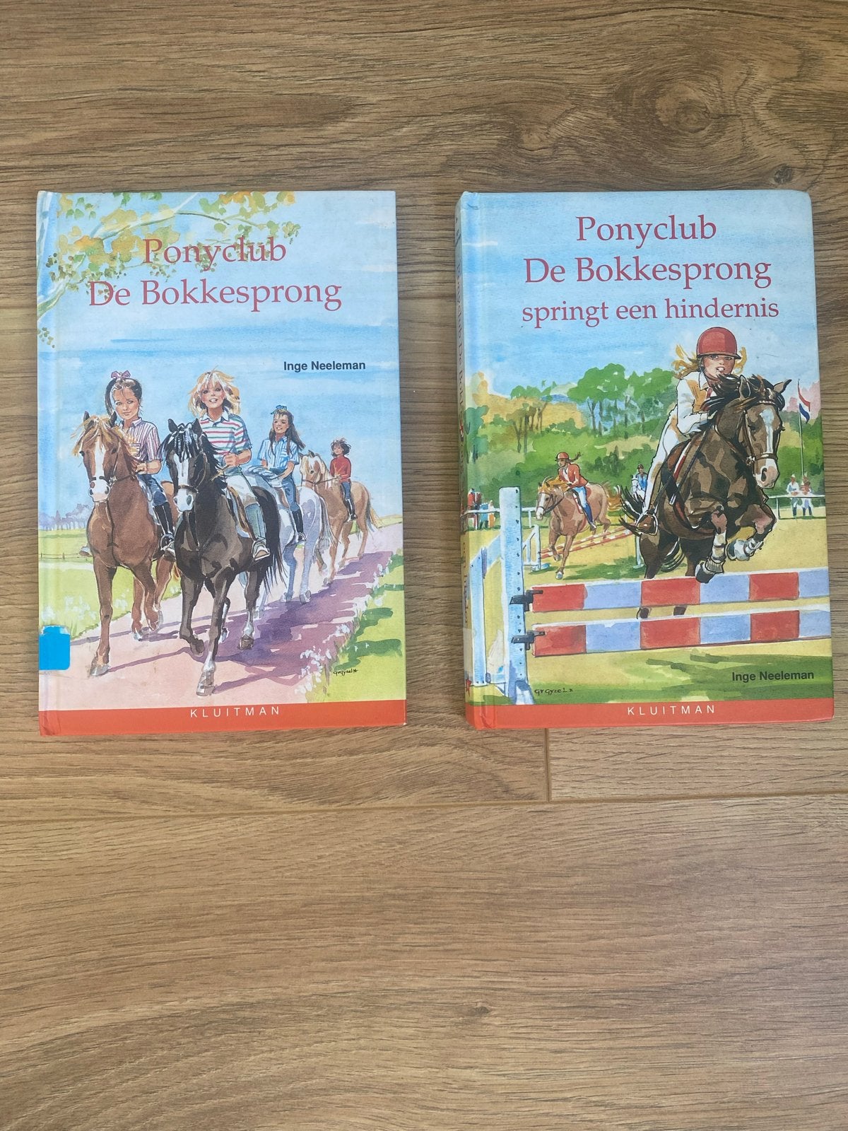 Ponyclub De Bokkesprong - Inge Neeleman (2 boeken), Ophalen, Gelezen, Fictie algemeen