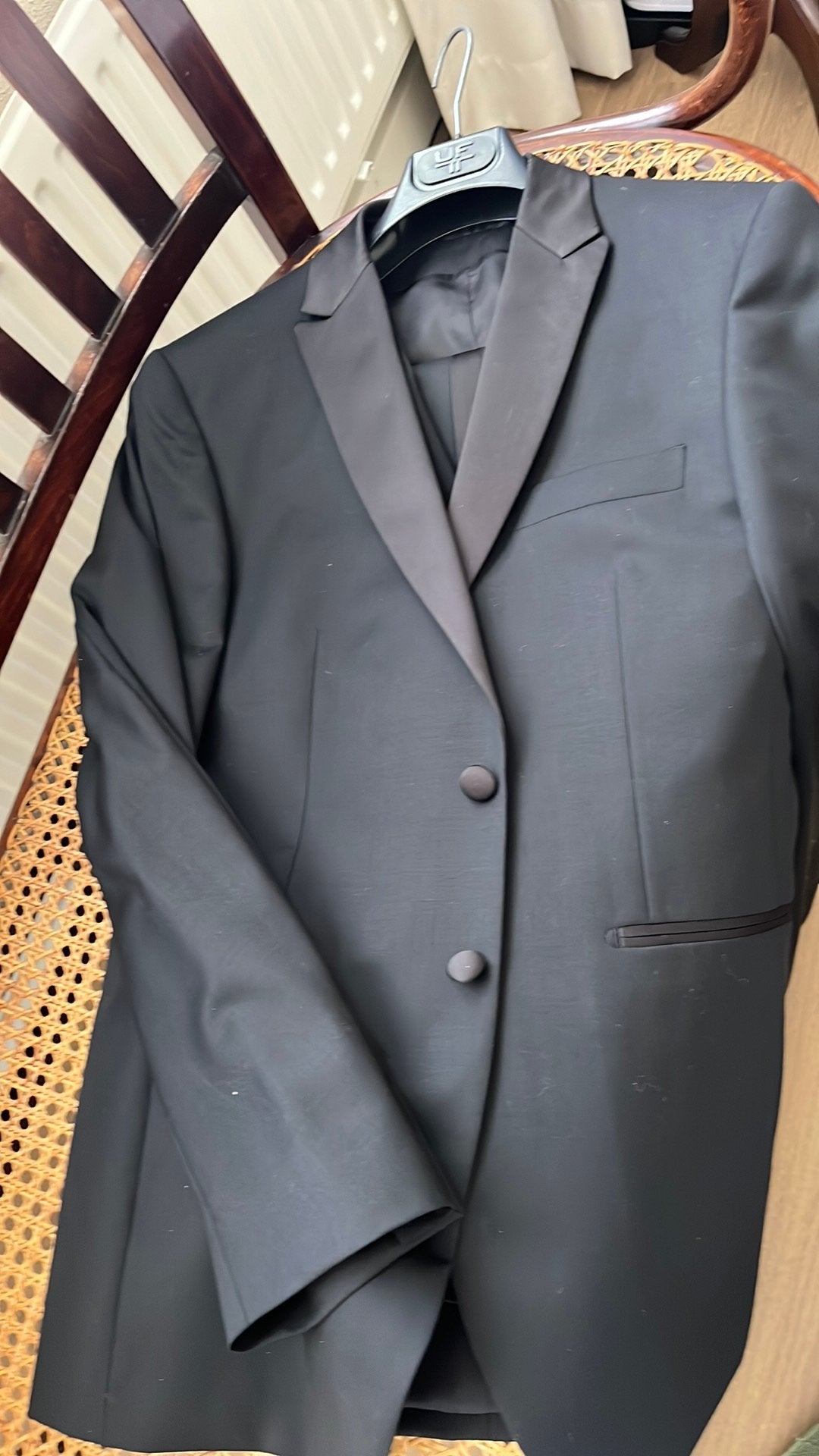 Prachtige Smoking nieuw maat 50 driedelig, Kleding | Heren, Kostuums en Colberts, Ophalen, Zo goed als nieuw, Maat 48/50 (M), Zwart