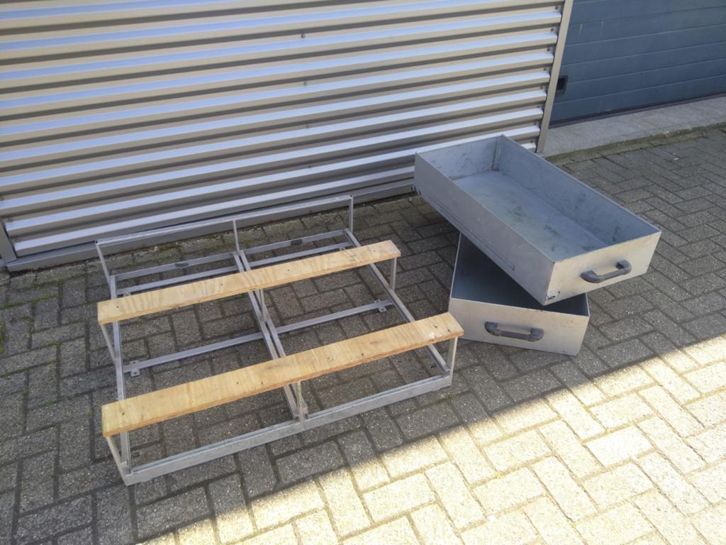 Frame met lades voor onder laadvloer | bedrijfsbus camper, Auto-onderdelen, Interieur en Bekleding, Ophalen, Gebruikt