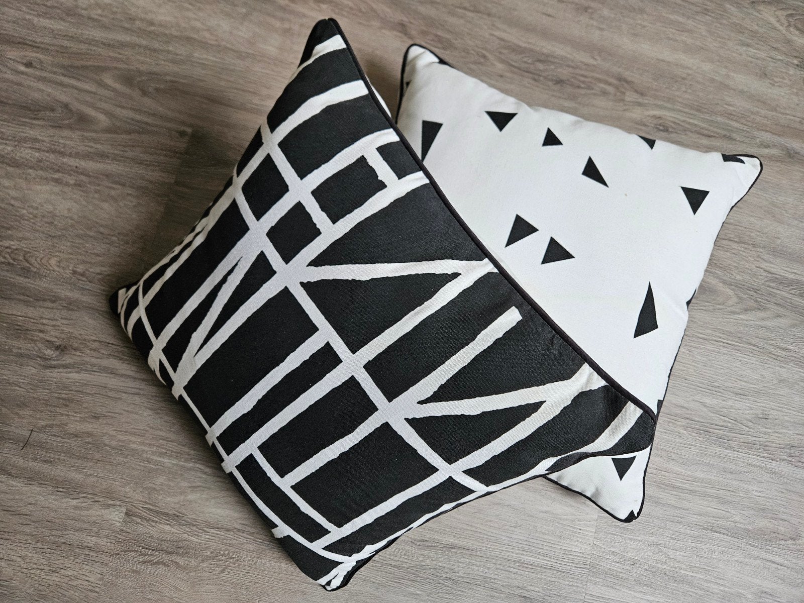 kussens zwart wit 45x45cm, Huis en Inrichting, Zwart, Ophalen of Verzenden, Zo goed als nieuw, Vierkant