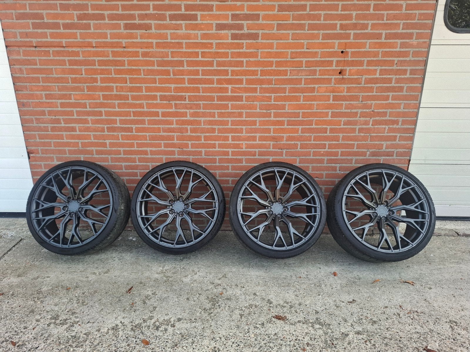 Concaver Hybrid Forged cvr1 22 inch breedset Pirelli P zero, Auto-onderdelen, Banden en Velgen, Ophalen, Gebruikt, Banden en Velgen