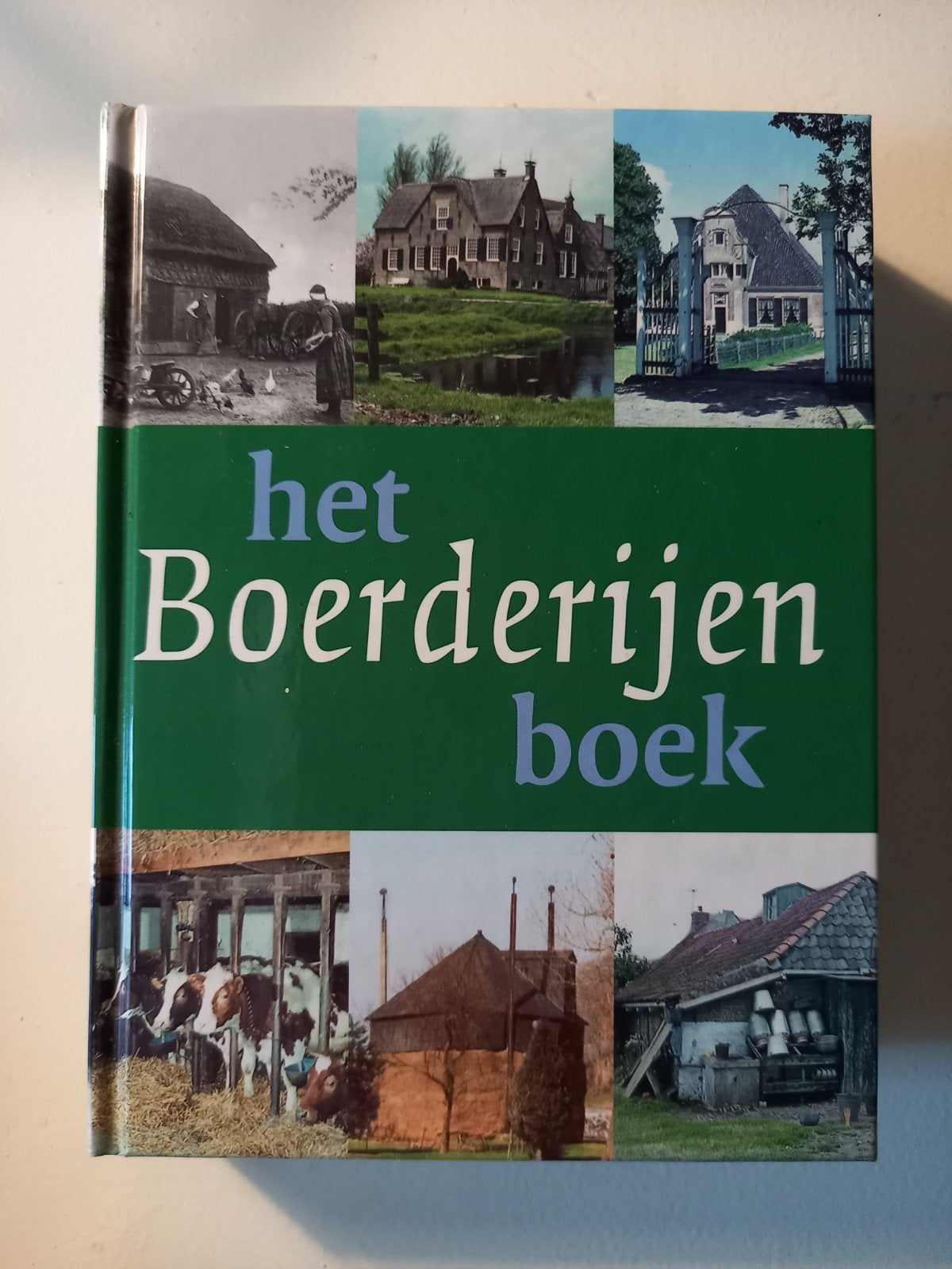 h30 Het Boerderijenboek - Uniek overzicht agrarisch erfgoed, Ophalen of Verzenden, Zo goed als nieuw, Stichting Historisch Boerderij-Onderzoek