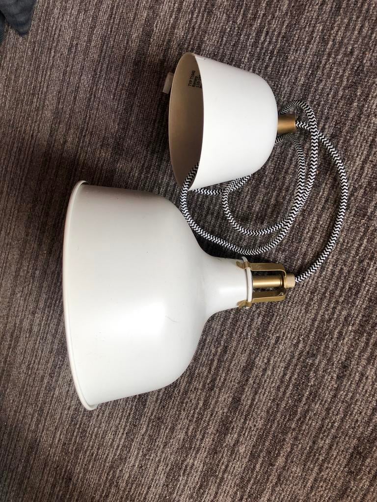 Ranarp witte hanglamp ikea zgan, Huis en Inrichting, Lampen | Spots, Ophalen of Verzenden, Zo goed als nieuw, Metaal of Aluminium
