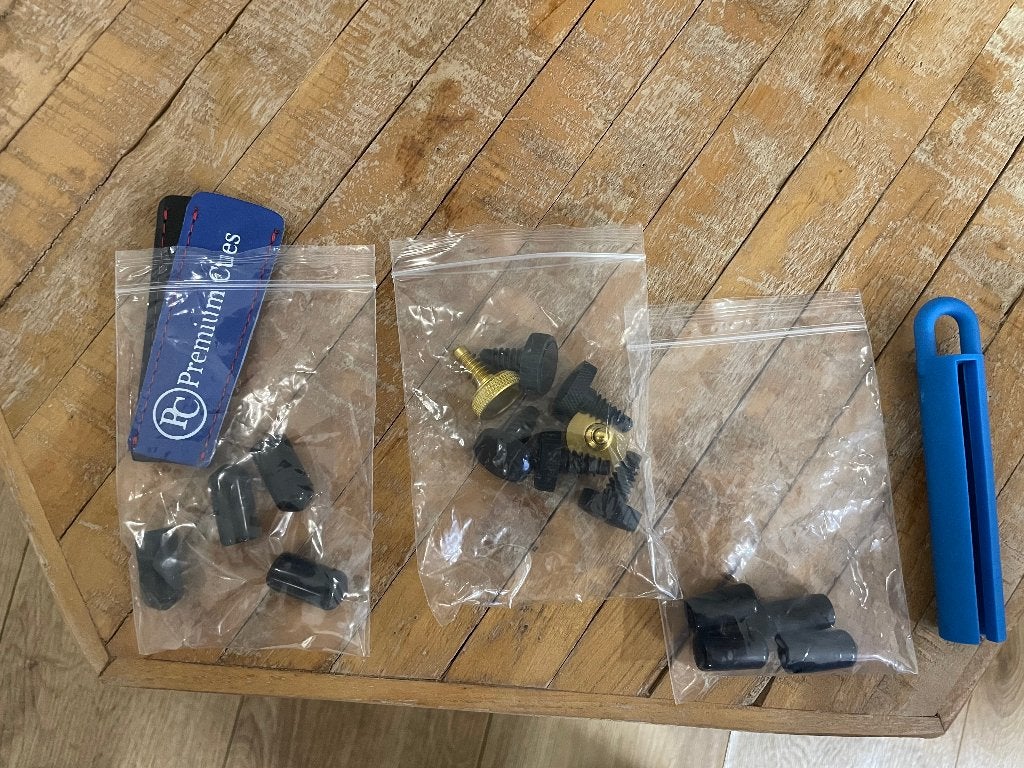 Snooker Joblot (Bumper Screws, Tip Protectors & Hanger), Ophalen of Verzenden, Nieuw, Keu of Ballen