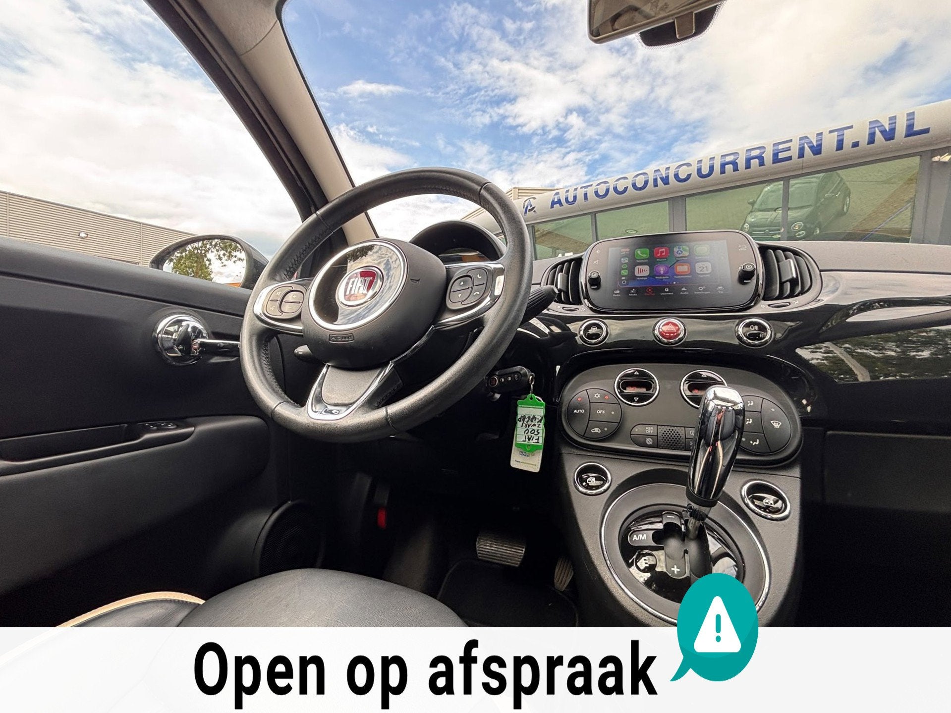 Fiat 500 1.2 Star Automaat, Carplay, Pano, Leder Inruil moge, Auto's, Gebruikt, 4 cilinders, 4 stoelen, Zwart