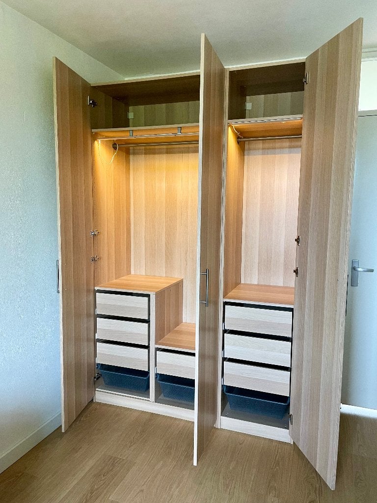 Praktische PAX kast voor kleding, Ophalen, Gebruikt, 150 tot 200 cm, Tijdloos