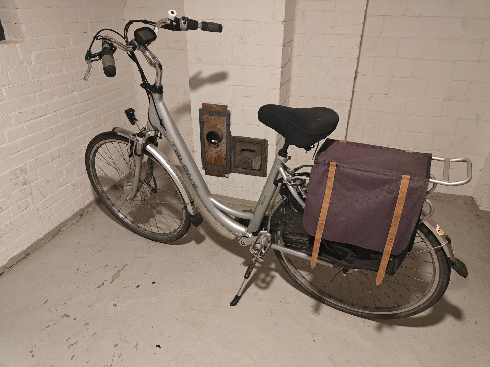 Talent E-bike zonder batterij, Ophalen, Gebruikt, Overige merken