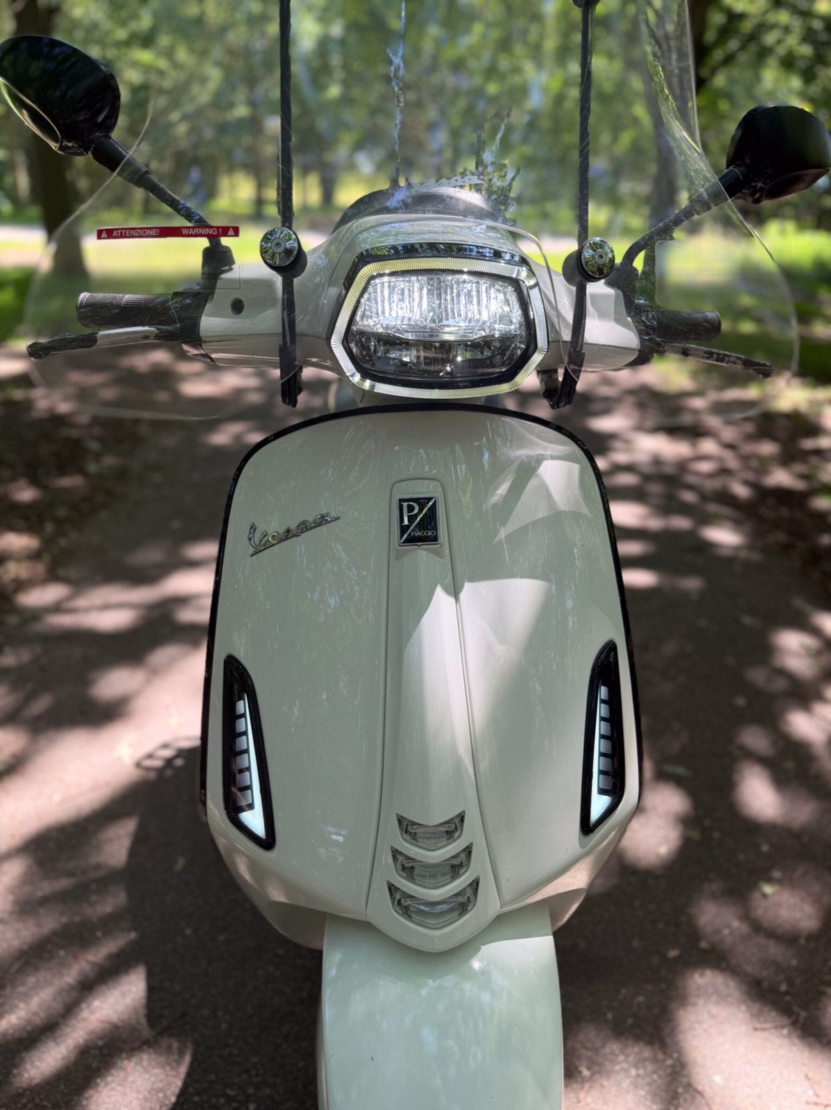 Vespa sprint, Ophalen, Zo goed als nieuw, Benzine