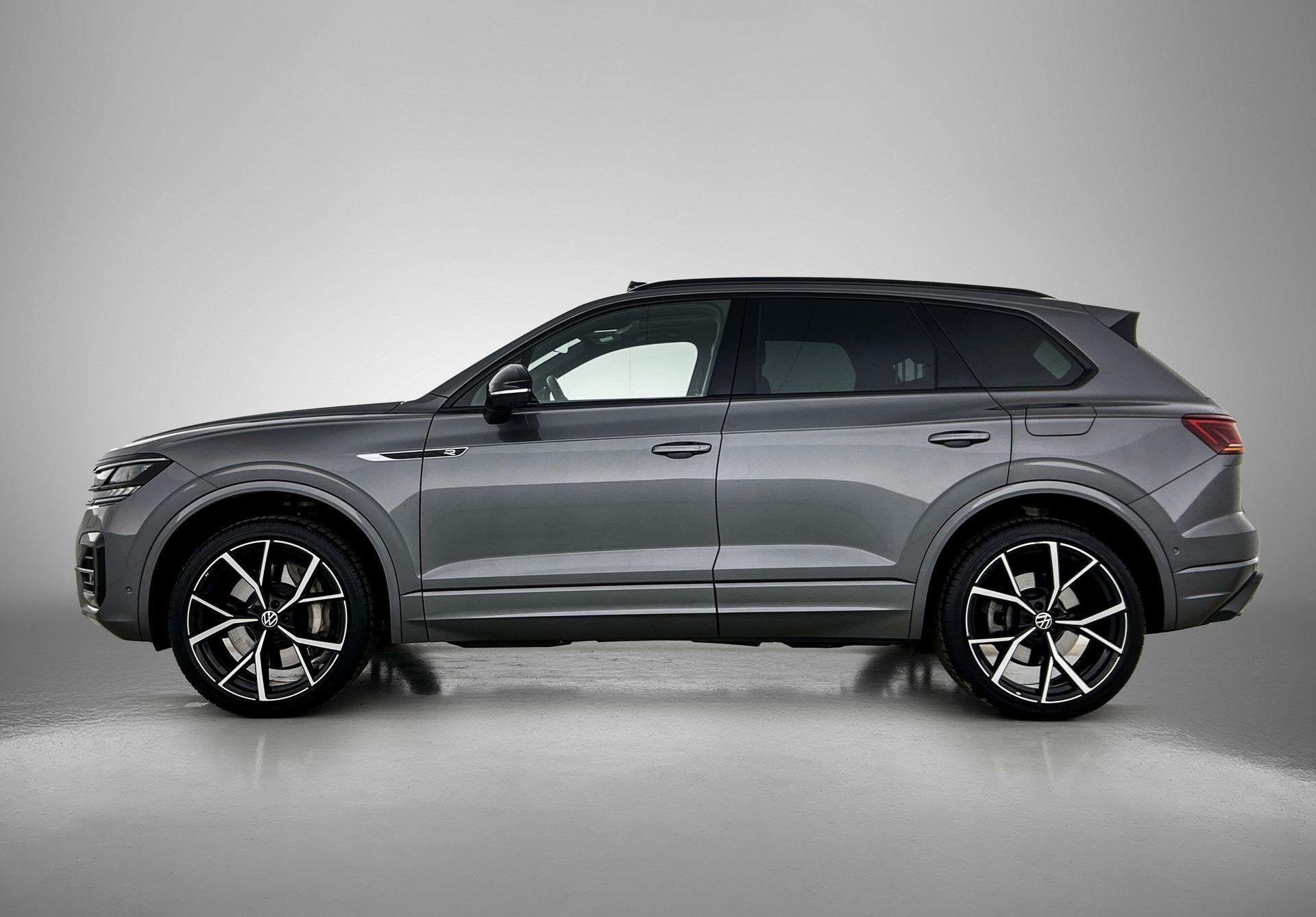 Volkswagen Touareg 3.0 TSi 4MOTION R 462 PK| V6 | Dealeronde, 12 maanden, Gebruikt, 2995 cc, Bedrijf