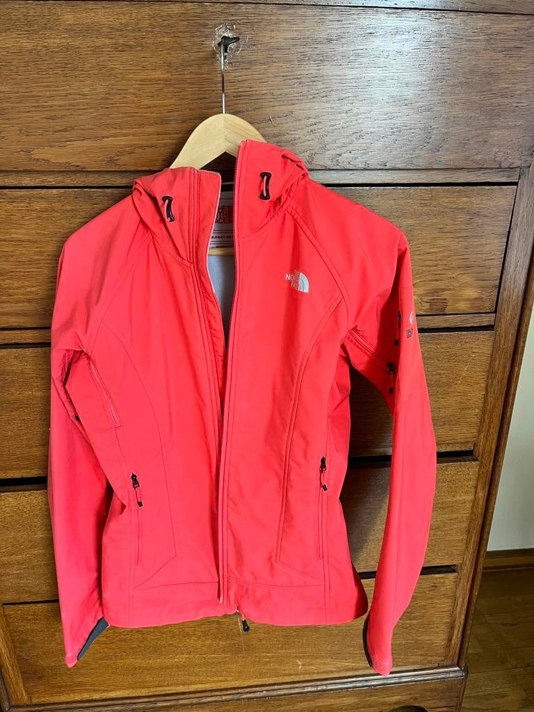 The North Face Summit Series Dames Jack Maat S, Ophalen of Verzenden, Zo goed als nieuw, Maat 36 (S), Rood