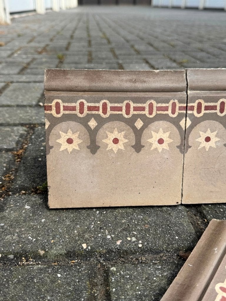 Antieke tegel plinten., Ophalen, Overige materialen, Gebruikt, 250 cm of meer