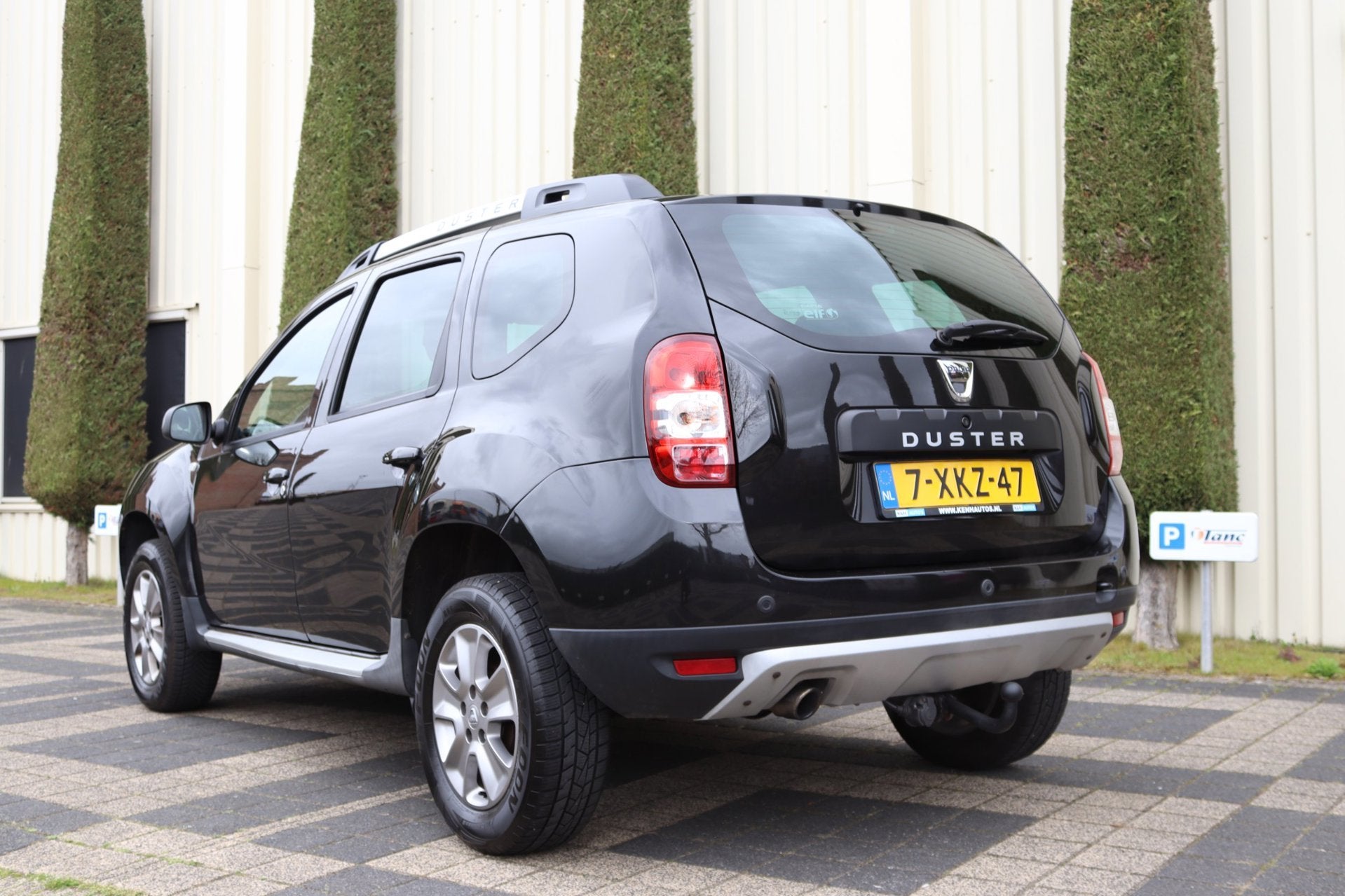 Dacia Duster 1.2 TCe 4x2 Prestige Airco , Navigatie, Voorwielaandrijving, Euro 5, Gebruikt, Zwart