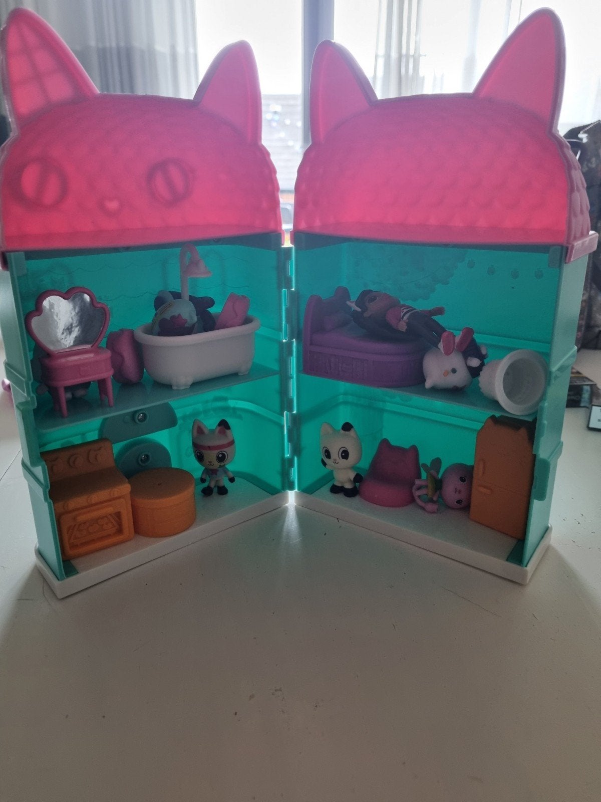 Gabby's Poppenhuis compleet met accessoires, Ophalen of Verzenden, Zo goed als nieuw, Poppenhuis