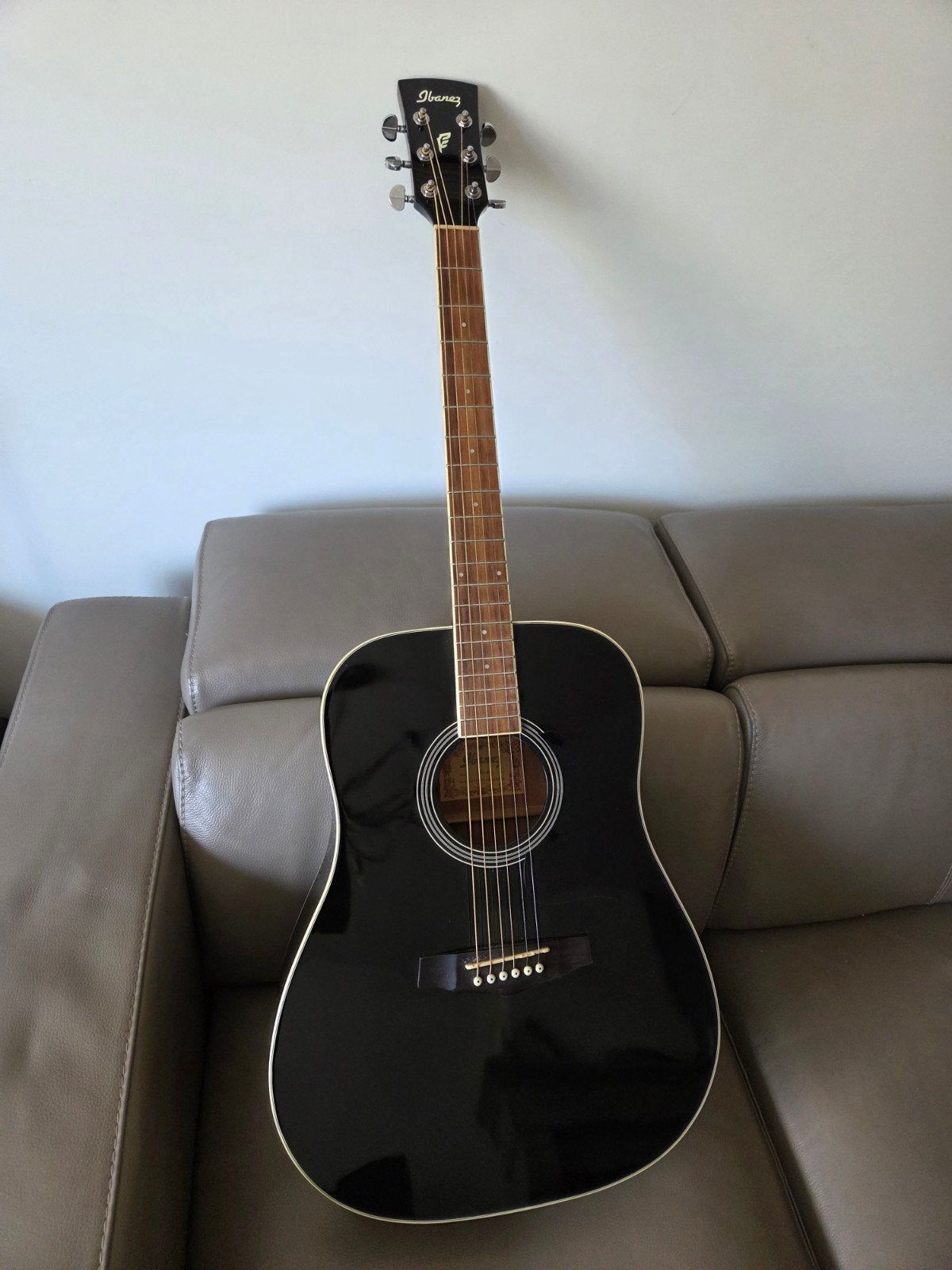 Ibanez akoestische gitaar staalsnaar western acoustic, Muziek en Instrumenten, Ophalen, Gebruikt, Western- of Steelstringgitaar