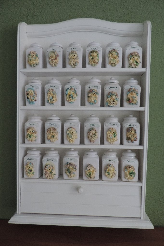 Kruidenrekje + witte kast van Tjitske van Nus, Ophalen, Overige typen, Zo goed als nieuw, Wit