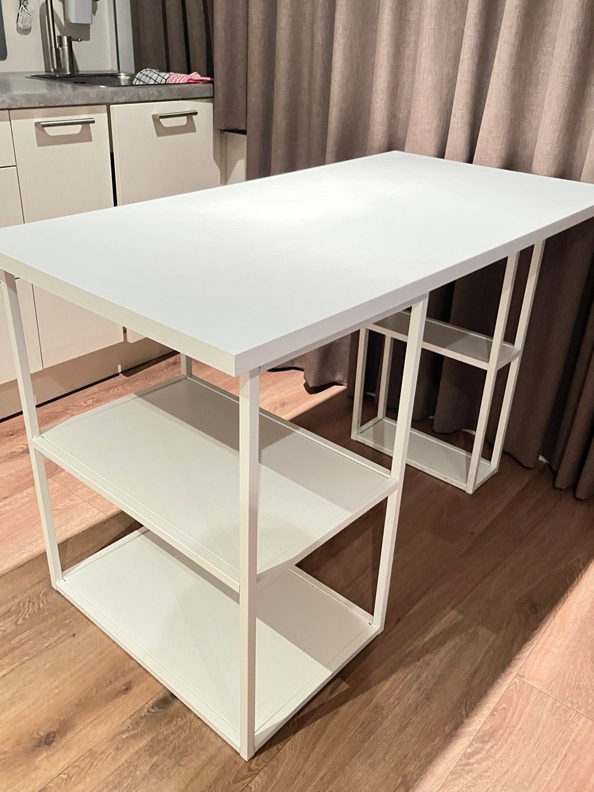 IKEA DIY tafel met opbergruimte - Zo goed als nieuw, 100 tot 150 cm, Zo goed als nieuw, Metaal, Rechthoekig