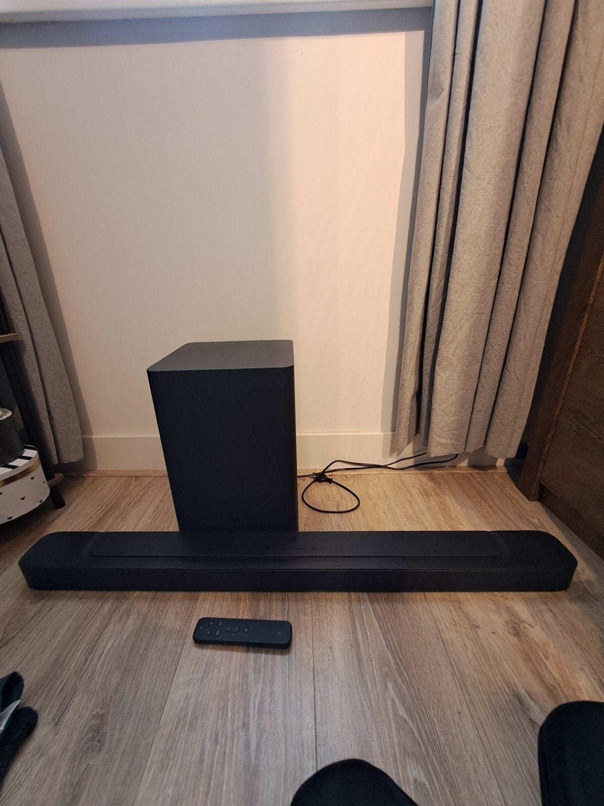 JBL Soundbar met draadloze subwoofer 2.1 deep bas en afstand