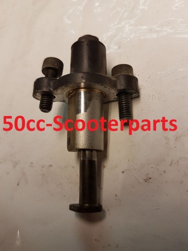 Kettingspanner Suzuki Burgman 400 12830-29B11-000 Gebruikt, Ophalen of Verzenden