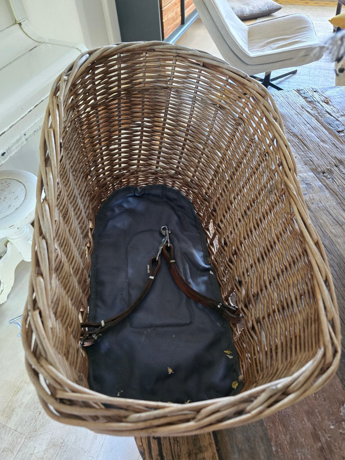 Fietsmand hond tot 10kg, Ophalen