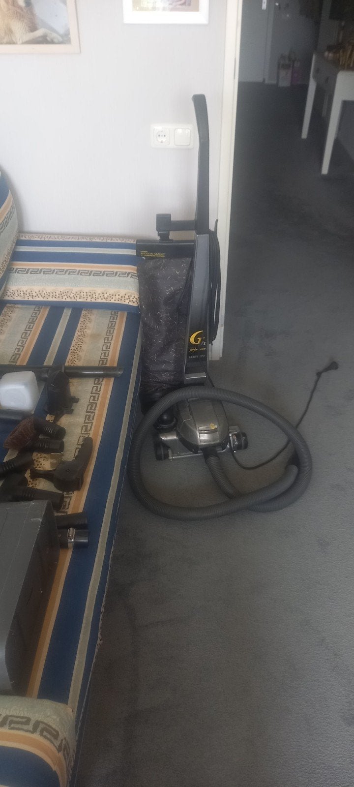 Kirby G Six stofzuiger met tapijtreiniger en accessoires, Overige merken, Gebruikt, Geschikt voor harde vloeren, Sledestofzuiger